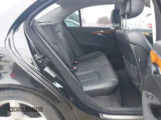 2009 Mercedes-Benz E-Class Luxury 3.5L with VIN WDBUF56X09B409861, listed as a IAAI auction lot 41861818 with 175,491 mi miles. Bid and sale history available at carsss.com. Image 8.