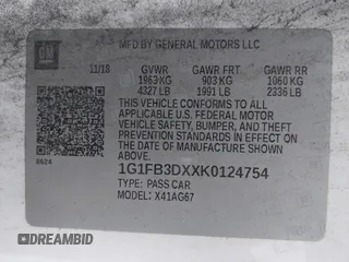 2019 Chevrolet Camaro 1LT with VIN 1G1FB3DXXK0124754, listed as a IAAI auction lot 41169480 with 81,727 mi miles. Bid and sale history available at carsss.com. Image 9.