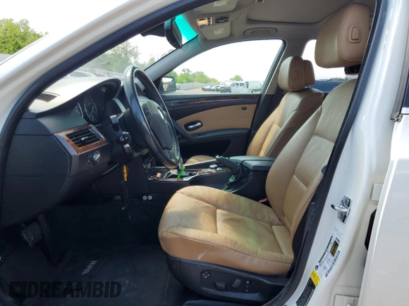 2009 BMW 5 Series 528i with VIN WBANU53579C120532, listed as a Copart auction lot 54745385 with 200,789 mi miles and Clean Title. Bid and sale history available at carsss.com. Image 7.