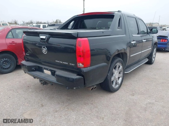 2007 Cadillac Escalade EXT with VIN 3GYFK62847G178987, listed as a IAAI auction lot 41268924 with 264002 miles. Bid and sale history available at carsss.com. Image 4.