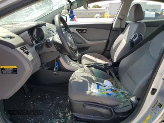 2013 Hyundai Elantra Limited z VIN 5NPDH4AEXDH230388, wystawiony jako Copart lot #53696715 z przebiegiem Nie podano mil oraz Szkoda całkowita • Salvage title. Historia ofert i sprzedaży dostępna na DreamBid. Obrazek 7.