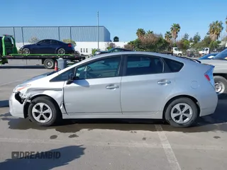 2015 Toyota Prius Four with VIN JTDKN3DU9F0416615, listed as a IAAI auction lot 41950208 with 281,519 mi miles and . Bid and sale history available at DreamBid. Image 14.