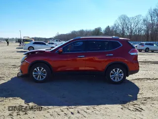 2015 Nissan Rogue SL with VIN 5N1AT2MTXFC927747, listed as a IAAI auction lot 41336830 with 82,098 mi miles. Bid and sale history available at carsss.com. Image 14.