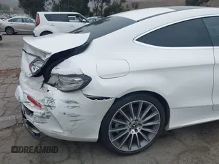 2018 Mercedes-Benz C 300 with VIN WDDWJ4JB2JF660253, listed as a IAAI auction lot 42421185 with 142,828 mi miles and . Bid and sale history available at DreamBid. Image 19.