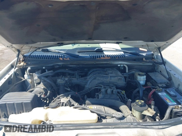 2008 Mercury Mountaineer Premier with VIN 4M2EU38E98UJ02861, listed as a IAAI auction lot 41984076 with 159,036 mi miles and . Bid and sale history available at DreamBid. Image 10.
