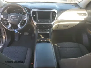 2022 GMC Acadia SLE z VIN 1GKKNKL4XNZ102787, wystawiony jako Copart lot #88393855 z przebiegiem 35 796 mil mil oraz Szkoda całkowita • Salvage title. Historia ofert i sprzedaży dostępna na DreamBid. Obrazek 8.