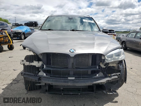 2017 BMW X5 xDrive35i z VIN 5UXKR0C34H0X80194, wystawiony jako Copart lot #57305325 z przebiegiem 129 125 mil mil oraz Szkoda całkowita • Salvage title. Historia ofert i sprzedaży dostępna na DreamBid. Obrazek 5.