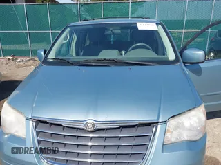 2008 Chrysler Town & Country Touring with VIN 2A8HR54P68R115192, listed as a IAAI auction lot 42141588 with 239,819 mi miles. Bid and sale history available at carsss.com. Image 6.