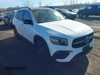 2022 Mercedes-Benz GLB with VIN W1N4M4HB4NW185699, listed as a IAAI auction lot 41626515 with 15,712 mi miles. Bid and sale history available at carsss.com. Image 1.