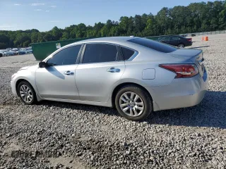 2015 Nissan Altima 2.5 with VIN 1N4AL3AP6FC267035, listed as a Copart auction lot 58044255 with 91,369 mi miles and Salvage title. Bid and sale history available at DreamBid. Image 2.