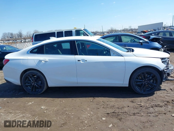 2025 Chevrolet Malibu LT with VIN 1G1ZD5ST6SF110561, listed as a IAAI auction lot 42018492 with 6,999 mi miles and . Bid and sale history available at DreamBid. Image 14.
