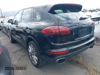 2018 Porsche Cayenne z VIN WP1AA2A24JKA02500, wystawiony jako IAAI lot #41885724 z przebiegiem 70 183 mil mil oraz . Historia ofert i sprzedaży dostępna na DreamBid. Obrazek 3.