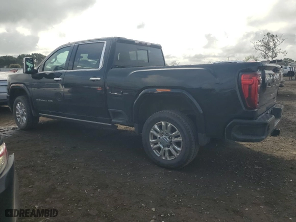 2023 GMC Sierra 2500HD Denali with VIN 1GT49REY5PF261321, listed as a Copart auction lot 46330735 with 47,782 mi miles and Salvage Title. Bid and sale history available at carsss.com. Image 2.