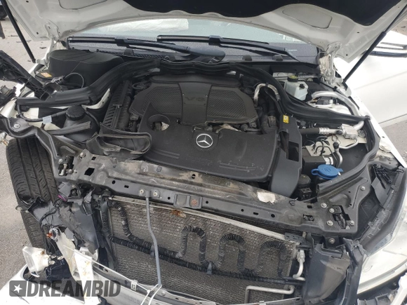 2013 Mercedes-Benz C 300 Sport z VIN WDDGF8ABXDA882988, wystawiony jako Copart lot #62464785 z przebiegiem 142 756 mil mil oraz Czysty tytuł • Clean title. Historia ofert i sprzedaży dostępna na DreamBid. Obrazek 11.