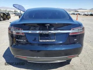2014 Tesla Model S 60 with VIN 5YJSA1H13EFP38425, listed as a Copart auction lot 54156245 with 183,968 mi miles and Salvage title. Bid and sale history available at DreamBid. Image 6.
