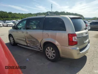 2015 Chrysler Town & Country Touring with VIN 2C4RC1BG6FR594591, listed as a Copart auction lot 67585604 with 125,875 mi miles and Salvage Title. Bid and sale history available at DreamBid. Image 2.