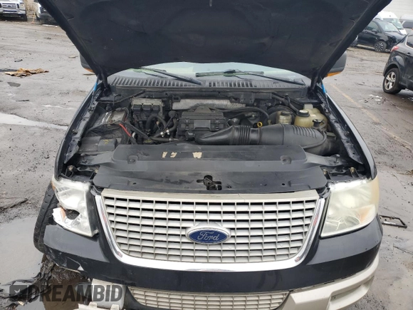2006 Ford Expedition Eddie Bauer with VIN 1FMFU18586LA40575, listed as a Copart auction lot 85421094 with 194,298 mi miles and Clean Title. Bid and sale history available at carsss.com. Image 12.