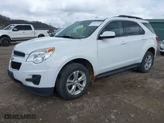 2015 Chevrolet Equinox LT with VIN 2GNFLFEK8F6241455, listed as a IAAI auction lot 42047684 with 172,000 mi miles. Bid and sale history available at carsss.com. Image 2.