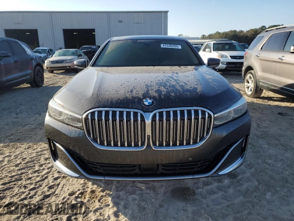 2021 BMW 7 Series 740i z VIN WBA7T2C06MCG10258, wystawiony jako Copart lot #43330265 z przebiegiem 37 938 mil mil oraz Nie do naprawy • Non repairable. Historia ofert i sprzedaży dostępna na DreamBid. Obrazek 5.