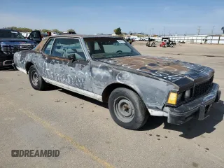 1979 Chevrolet Caprice z VIN 1N47L9J165221, wystawiony jako Copart lot #52261755 z przebiegiem 45 874 mil mil oraz Czysty tytuł • Clean title. Historia ofert i sprzedaży dostępna na DreamBid. Obrazek 4.