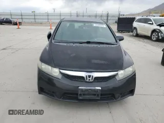 2009 Honda Civic LX z VIN 2HGFA16559H319601, wystawiony jako Copart lot #54408975 z przebiegiem 143 093 mil mil oraz Szkoda całkowita • Salvage title. Historia ofert i sprzedaży dostępna na DreamBid. Obrazek 5.