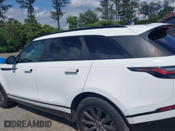 2018 Land Rover Range Rover Velar R-Dynamic SE z VIN SALYL2RN6JA758868, wystawiony jako IAAI lot #42378594 z przebiegiem 104 767 mil mil oraz . Historia ofert i sprzedaży dostępna na DreamBid. Obrazek 14.