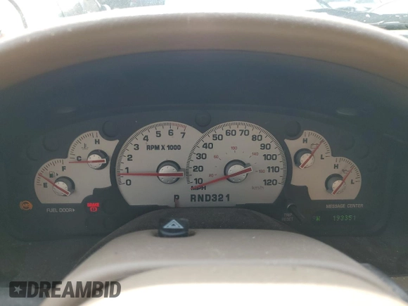 2004 Mercury Mountaineer Convenience z VIN 4M2DU86W04ZJ04788, wystawiony jako Copart lot #50000765 z przebiegiem 193 351 mil mil oraz Szkoda całkowita • Salvage title. Historia ofert i sprzedaży dostępna na DreamBid. Obrazek 9.