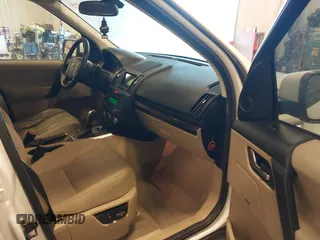 2012 Land Rover LR2 HSE with VIN SALFR2BN1CH297590, listed as a IAAI auction lot 41854538 with 131,092 mi miles and . Bid and sale history available at DreamBid. Image 5.