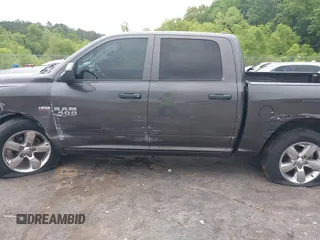 2021 Ram 1500 Tradesman с VIN 1C6RR7KT5MS573295, выставлен на аукционе IAAI как лот 42124907 с пробегом 71 286 миль миль и . История ставок и продаж доступна на DreamBid. Изображение 14.