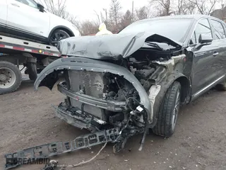2019 Lincoln Nautilus Reserve with VIN 2LMPJ8L93KBL42922, listed as a IAAI auction lot 41202130 with 45,883 mi miles. Bid and sale history available at carsss.com. Image 6.