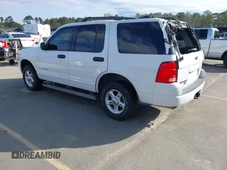2005 Ford Explorer XLT z VIN 1FMZU63W25ZA20845, wystawiony jako IAAI lot #41790447 z przebiegiem 130 117 mil mil oraz . Historia ofert i sprzedaży dostępna na DreamBid. Obrazek 3.