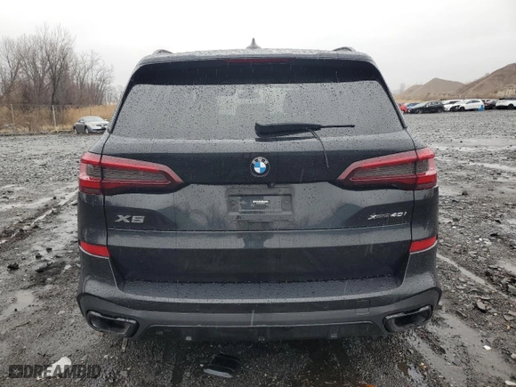 2021 BMW X5 xDrive40i with VIN 5UXCR6C00M9H46923, listed as a Copart auction lot 50359495 with 0 mi miles and Salvage Title. Bid and sale history available at carsss.com. Image 6.