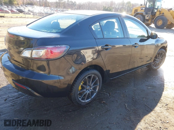 2010 Mazda Mazda3 i Touring with VIN JM1BL1SF8A1105291, listed as a IAAI auction lot 41311670 with 170,104 mi miles. Bid and sale history available at carsss.com. Image 4.