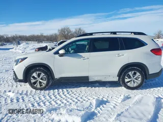 2024 Subaru Ascent Premium with VIN 4S4WMAED3R3422786, listed as a IAAI auction lot 41547892 with 18,021 mi miles and . Bid and sale history available at DreamBid. Image 15.