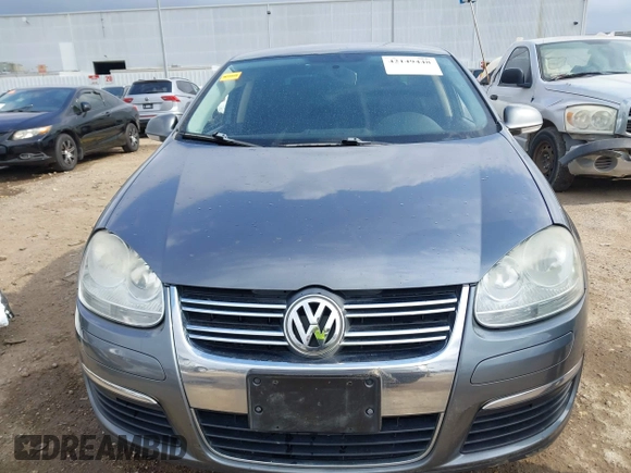 2010 Volkswagen Jetta S with VIN 3VWJZ7AJ0AM019069, listed as a IAAI auction lot 42149448 with 201,157 mi miles and . Bid and sale history available at DreamBid. Image 12.