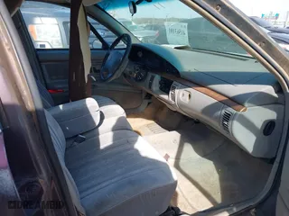 1995 Oldsmobile 88 with VIN 1G3HN52K1S4815982, listed as a IAAI auction lot 41563101 with 99,404 mi miles. Bid and sale history available at carsss.com. Image 5.