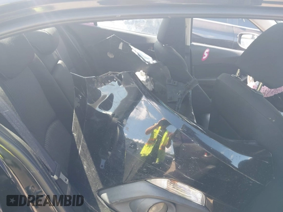2016 Mazda 3 i Touring with VIN JM1BM1V73G1305473, listed as a IAAI auction lot 40182362 with Not provided miles and . Bid and sale history available at DreamBid. Image 8.