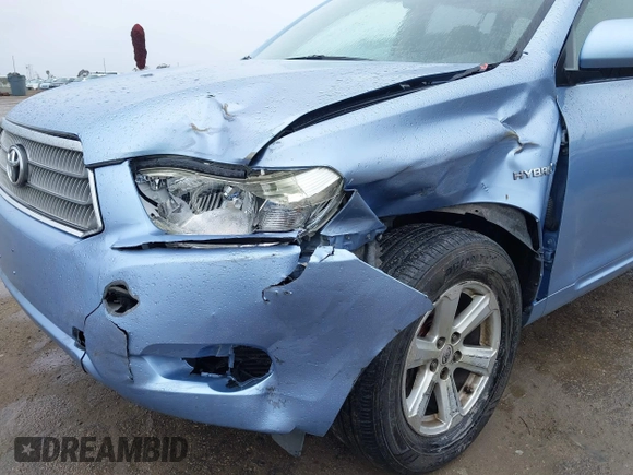 2008 Toyota Highlander Hybrid with VIN JTEEW41A782008949, listed as a IAAI auction lot 41782600 with 109,011 mi miles. Bid and sale history available at carsss.com. Image 6.