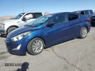2015 Hyundai Elantra SE z VIN 5NPDH4AE1FH635591, wystawiony jako Copart lot #44039815 z przebiegiem Nie podano mil oraz Szkoda całkowita • Salvage title. Historia ofert i sprzedaży dostępna na DreamBid. Obrazek 1.