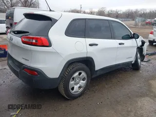 2016 Jeep Cherokee Altitude with VIN 1C4PJLAB8GW108225, listed as a IAAI auction lot 41664092 with 142,588 mi miles and . Bid and sale history available at DreamBid. Image 4.