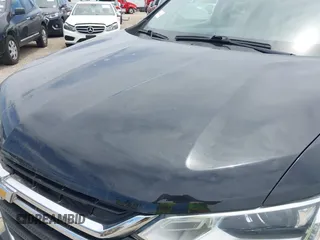 2019 Chevrolet Traverse LS z VIN 1GNERFKWXKJ301749, wystawiony jako IAAI lot #42017638 z przebiegiem 98 408 mil mil oraz . Historia ofert i sprzedaży dostępna na DreamBid. Obrazek 6.