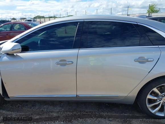 2015 Cadillac XTS Luxury with VIN 2G61N5S36F9251701, listed as a IAAI auction lot 40315224 with 99,918 mi miles. Bid and sale history available at carsss.com. Image 14.