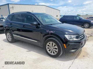 2018 Volkswagen Tiguan SEL with VIN 3VV2B7AX6JM017523, listed as a Copart auction lot 56386545 with 42,620 mi miles and Salvage title. Bid and sale history available at DreamBid. Image 4.