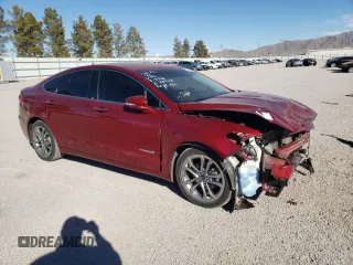 2019 Ford Fusion Hybrid Titanium with VIN 3FA6P0RU6KR273786, listed as a Copart auction lot 39203213 with 39,615 mi miles. Bid and sale history available at carsss.com. Image 4.