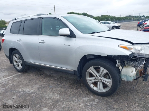 2012 Toyota Highlander Limited with VIN 5TDYK3EH6CS068298, listed as a IAAI auction lot 41407134 with 114,713 mi miles. Bid and sale history available at carsss.com. Image 19.