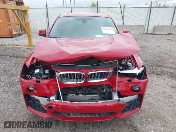 2018 BMW X4 xDrive28i z VIN 5UXXW3C57J0Z60681, wystawiony jako IAAI lot #42014416 z przebiegiem 65 168 mil mil oraz . Historia ofert i sprzedaży dostępna na DreamBid. Obrazek 13.