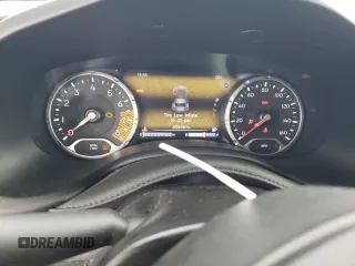 2022 Jeep Renegade Latitude z VIN ZACNJDB10NPN70997, wystawiony jako Copart lot #56013455 z przebiegiem 20 548 mil mil oraz Szkoda całkowita • Salvage title. Historia ofert i sprzedaży dostępna na DreamBid. Obrazek 9.