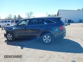 2022 Kia Sorento LX with VIN 5XYRG4LC1NG102859, listed as a IAAI auction lot 41661977 with 96,273 mi miles. Bid and sale history available at carsss.com. Image 14.