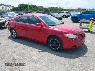 2008 Toyota Camry LE with VIN 4T1BE46K28U220170, listed as a IAAI auction lot 42022584 with 184,159 mi miles. Bid and sale history available at carsss.com. Image 1.