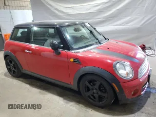 2013 MINI Hardtop with VIN WMWSU3C50DT679162, listed as a Copart auction lot 64957275 with 140,438 mi miles and Clean title. Bid and sale history available at DreamBid. Image 4.